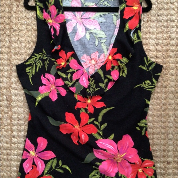 Tops 🌺 GUESS - Picture 5 of 5